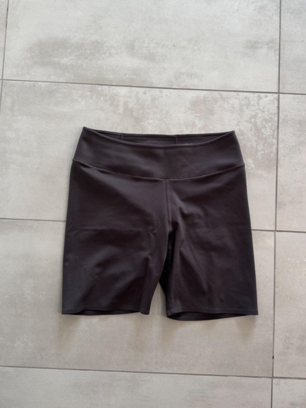 Uniqlo ultra stretch AIRism biker shorts
